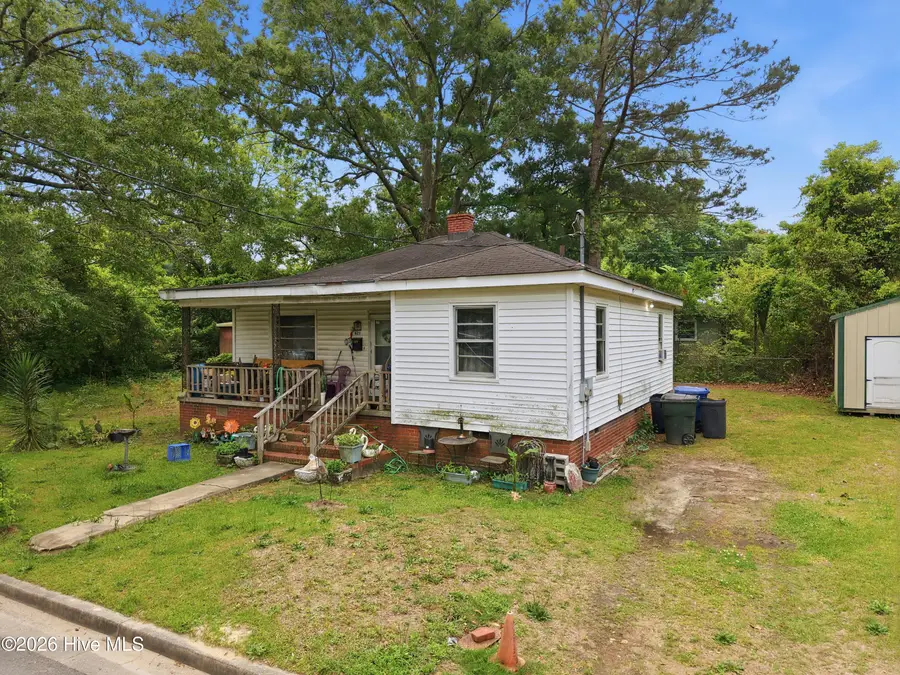 621 Harvey Street, Kinston, NC 28501 - #3