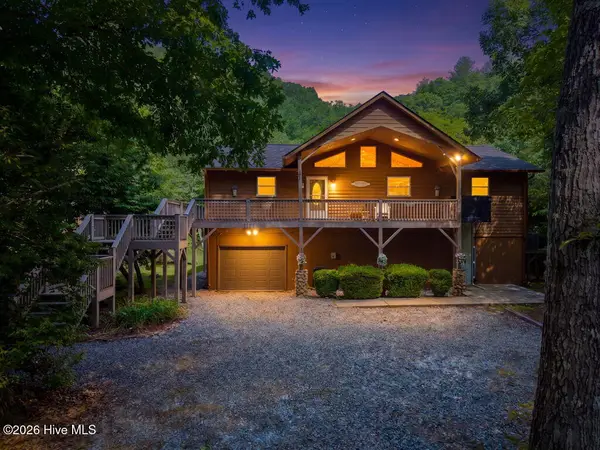 2197 Die Bend Road, Murphy, NC 28906