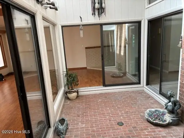 4501 W Fairway Drive, Trent Woods, NC 28562 - #3