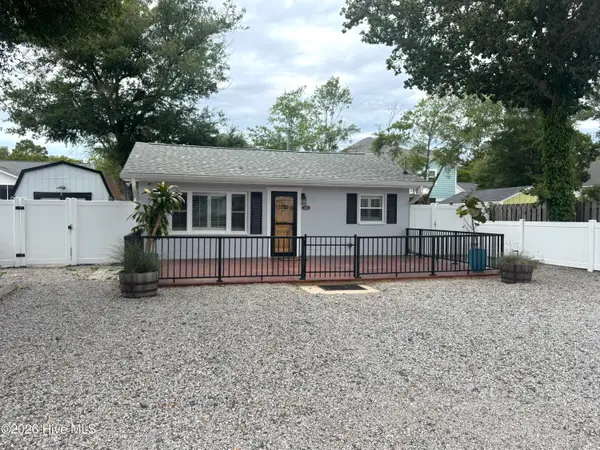 113 NW 12th Street, Oak Island, NC 28465