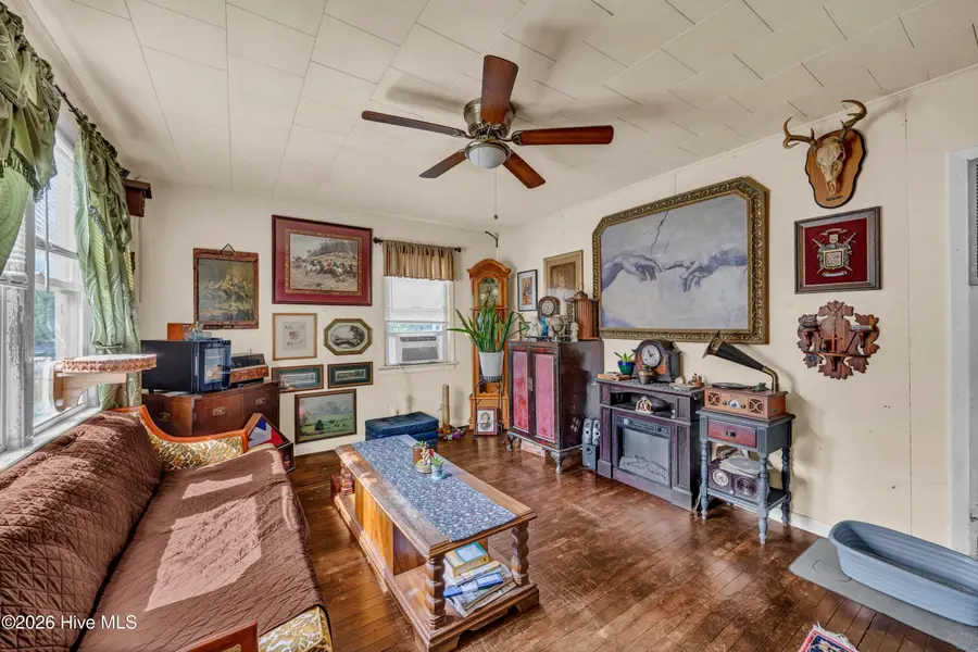 2827 Penn Street, Wilmington, NC 28412 - #3