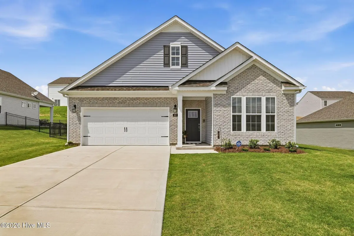 607 Pine Dune Lane, Aberdeen, NC 28315 - #1