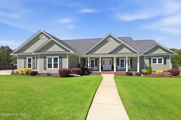 201 Brant Court, Swansboro, NC 28584