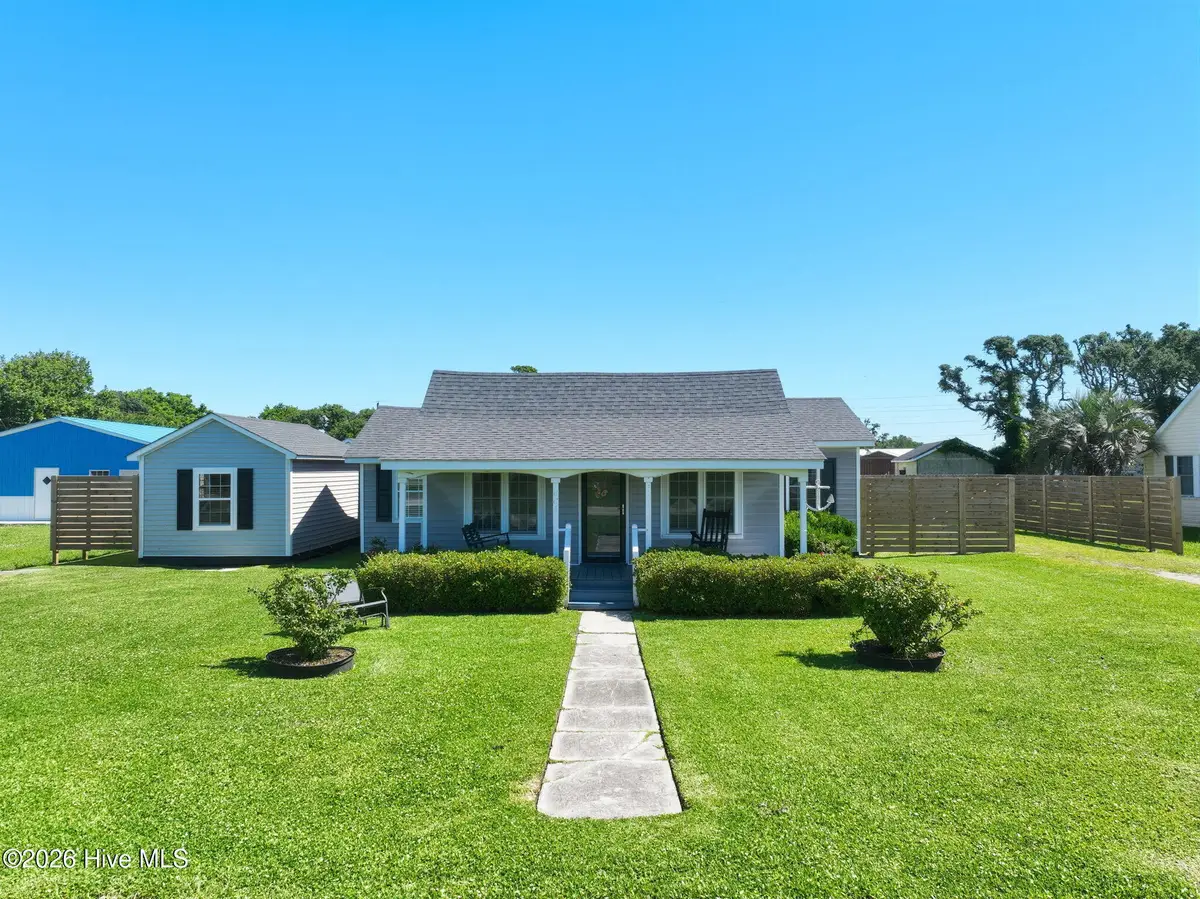 899 Island Road, Harkers Island, NC 28531 - #1