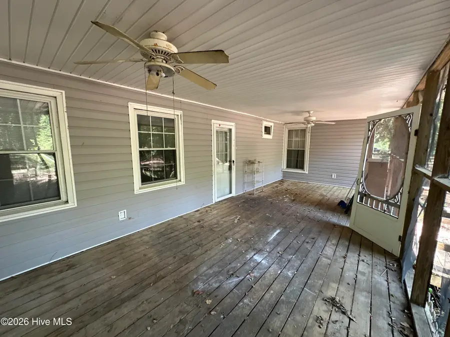 13140 W 74 Highway, Laurinburg, NC 28352 - #3