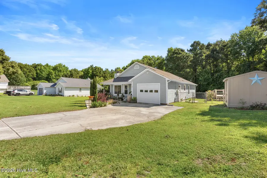382 Riggs Road, Hubert, NC 28539 - #3