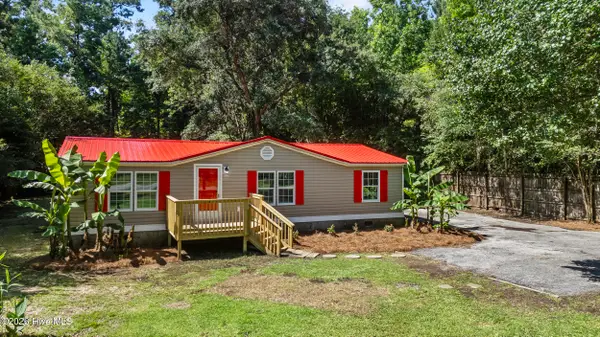 219 Lanier Avenue, Rocky Point, NC 28457