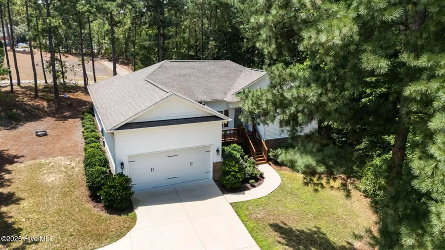 27 Pine Lake Drive, Whispering Pines, NC 28327 - #3