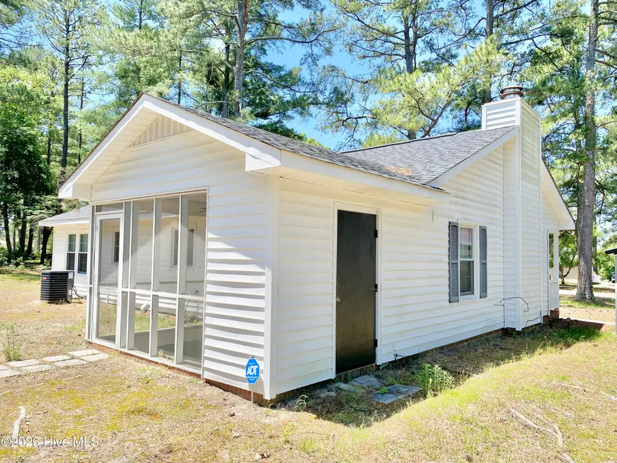 11821 Cypress Drive, Laurinburg, NC 28352 - #3