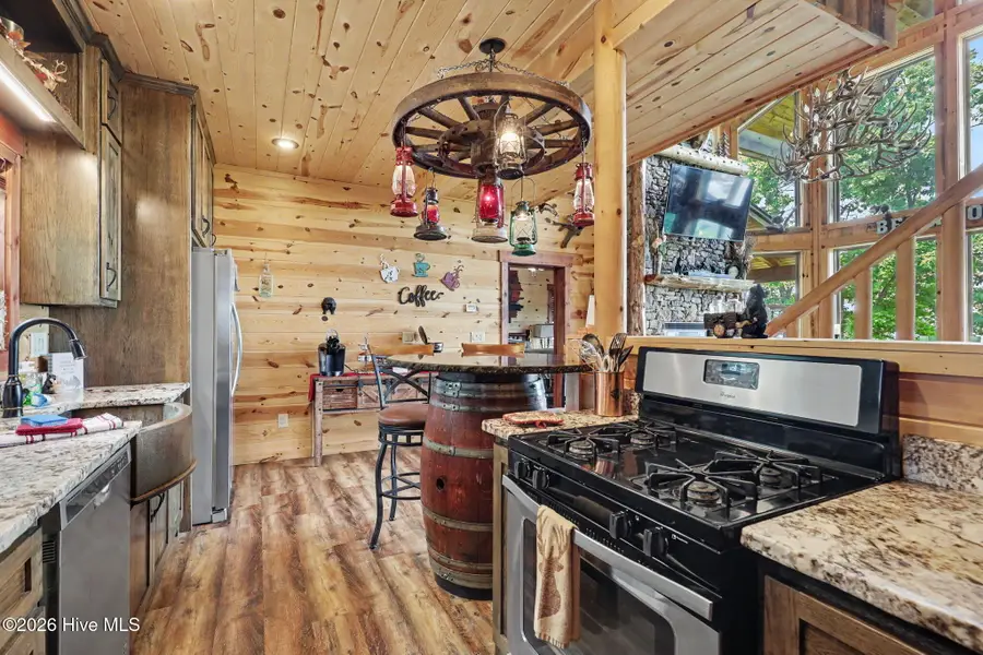 195 Grant Drive, Murphy, NC 28906 - #2