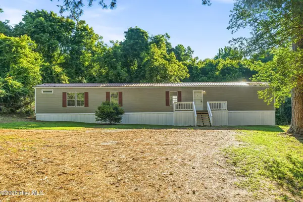 1216 Roberdel Road, Rockingham, NC 28379