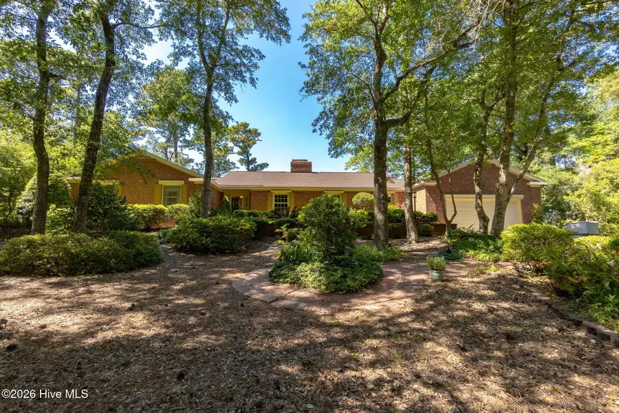 105 Magnolia Court, Pine Knoll Shores, NC 28512 - #3