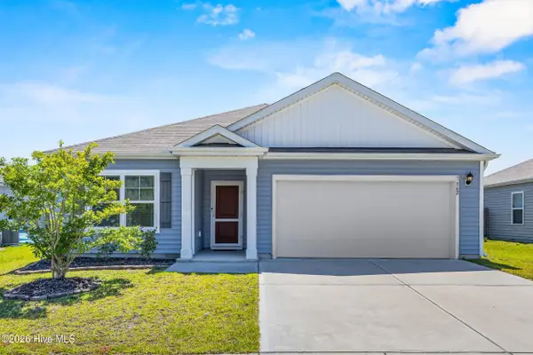562 Draymore Drive Ne, Leland, NC 28451