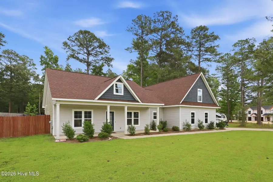 277 B And B Loop, Raeford, NC 28376 - #2