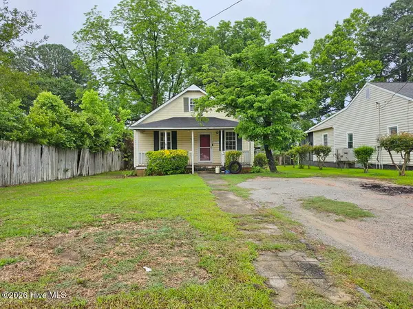 1011 E 6th Street, Washington, NC 27889