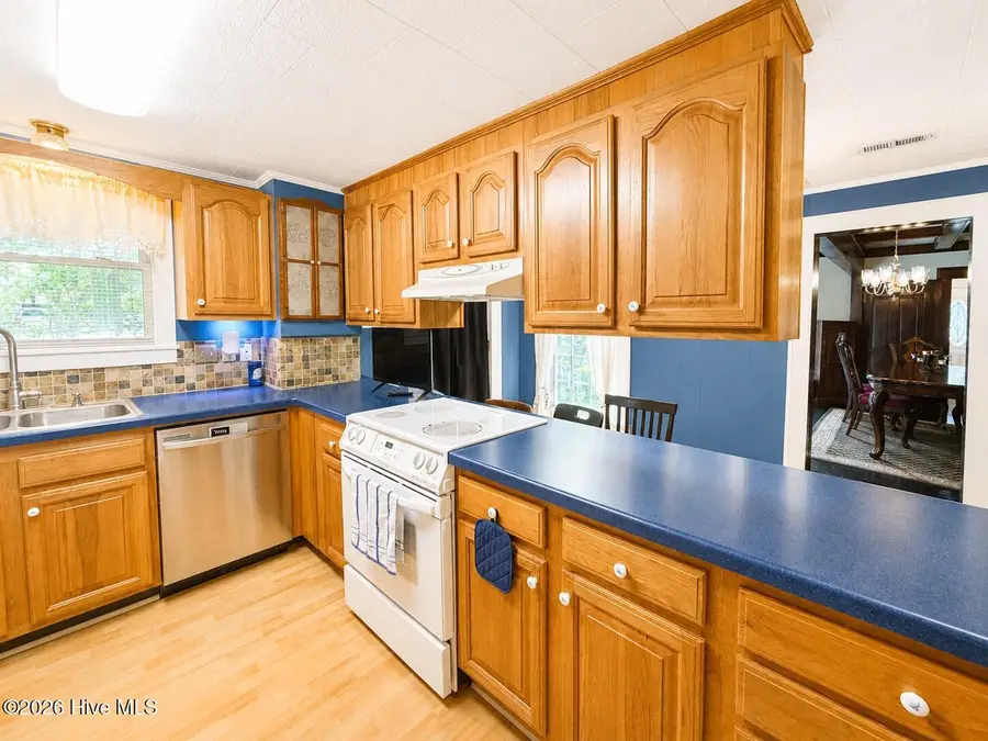 118 S Broad Street, Columbia, NC 27925 - #3