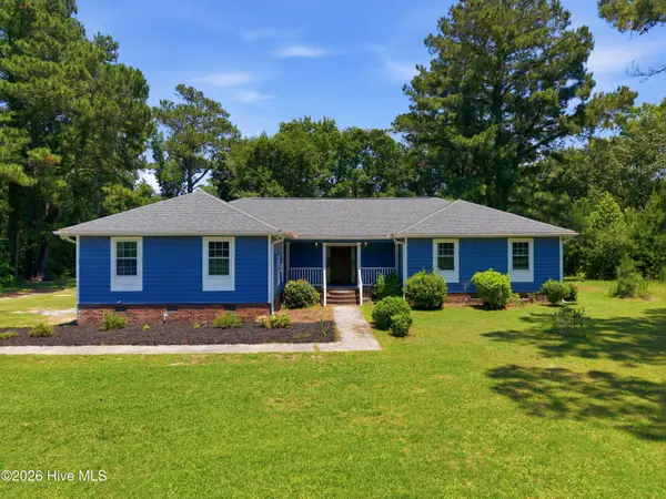 1295 Moore Town Road, Rocky Point, NC 28457