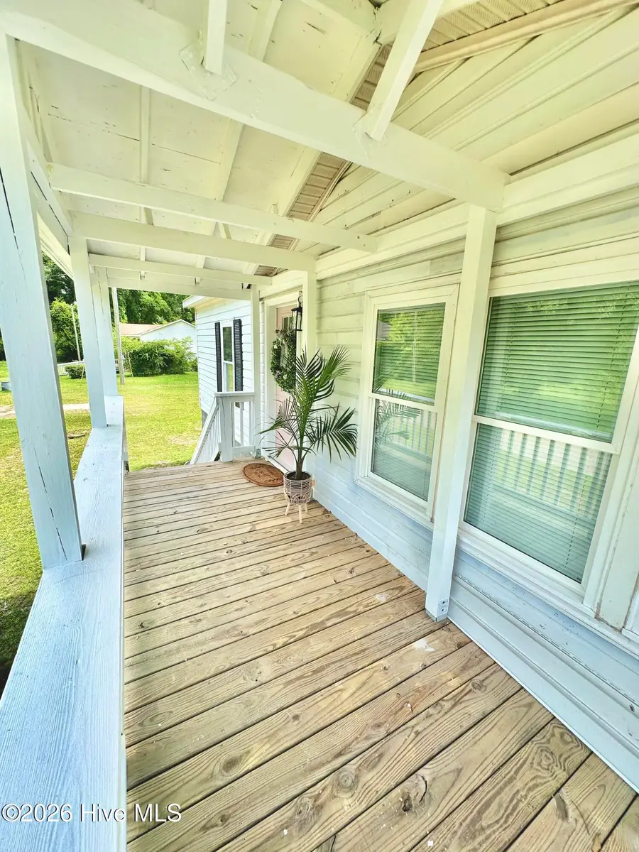 138 Simmons Street, Trenton, NC 28585 - #3