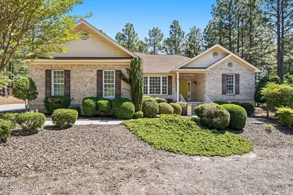 105 Woodall Court, West End, NC 27376