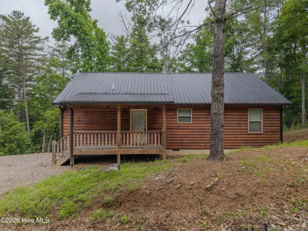 122 Woodcrest Drive, Murphy, NC 28906