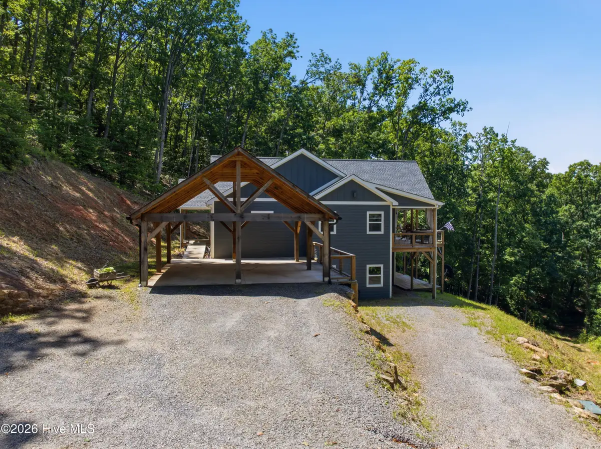 154 Blueberry Hill, Hayesville, NC 28904 - #1