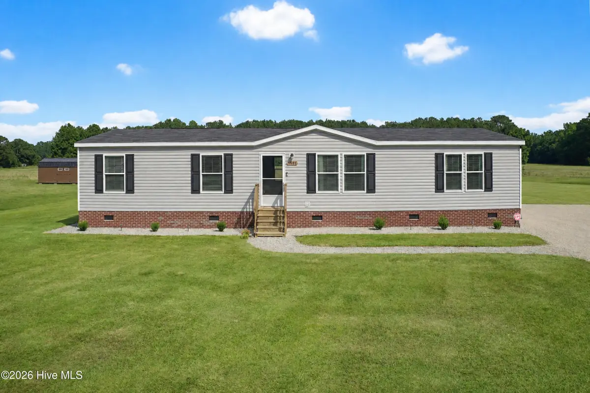 1901 Peacock Road, Whiteville, NC 28472 - #1