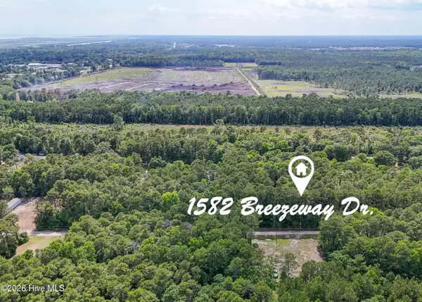 1582 Breezeway Drive Sw, Ocean Isle Beach, NC 28469