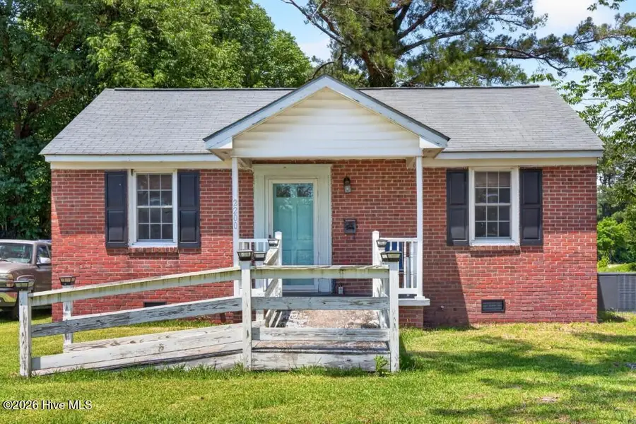2200 Center Avenue, New Bern, NC 28560 - #2