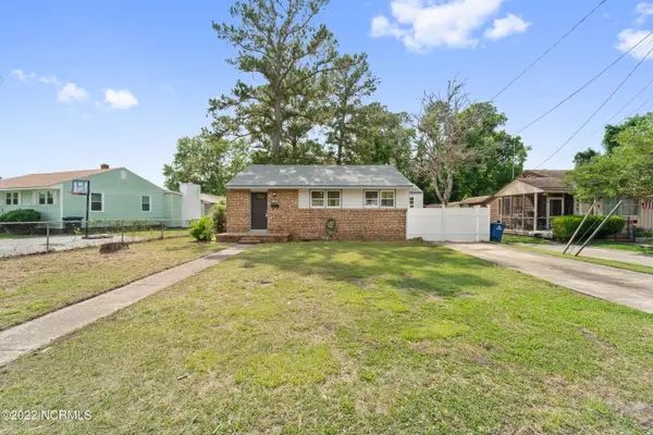403 Nelson Drive, Jacksonville, NC 28540