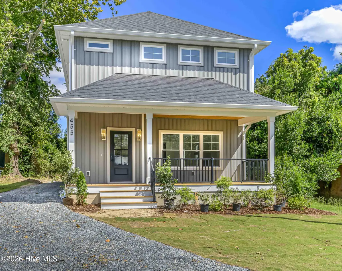 455 W New Hampshire Avenue, Southern Pines, NC 28387 - #1