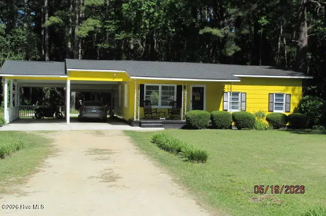 584 N 3rd Street, Saint Pauls, NC 28384 - #1