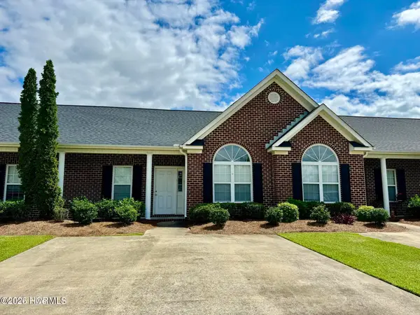 140 Oak Towne Drive #E3, Greenville, NC 27858