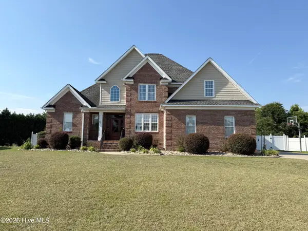 181 Blackwater Drive, Winterville, NC 28590