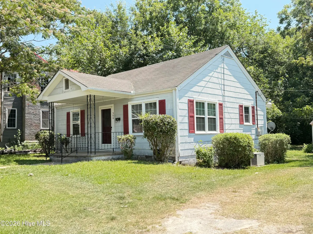 308 E Main Street, Mount Olive, NC 28365 - #1