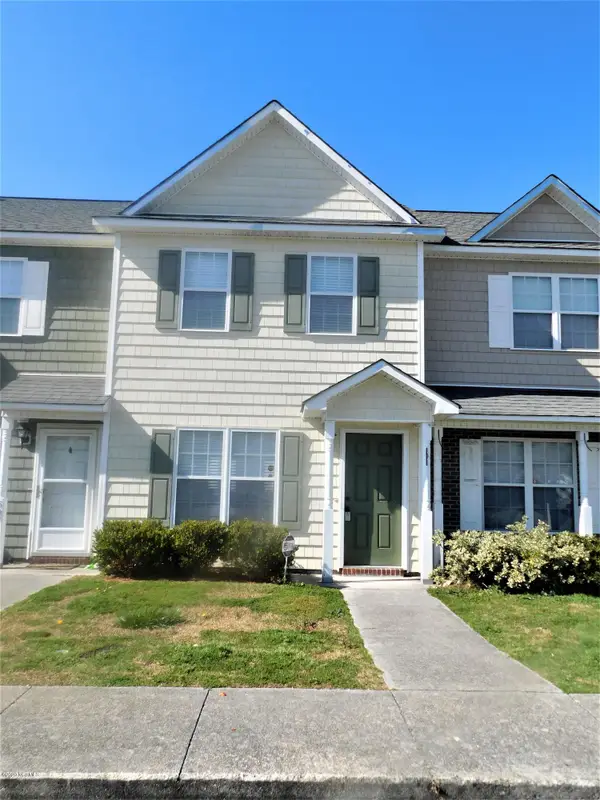 609 Streamwood Drive, Jacksonville, NC 28546