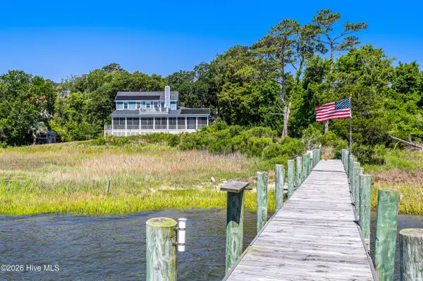 1523 Shepard Road Se, Southport, NC 28461