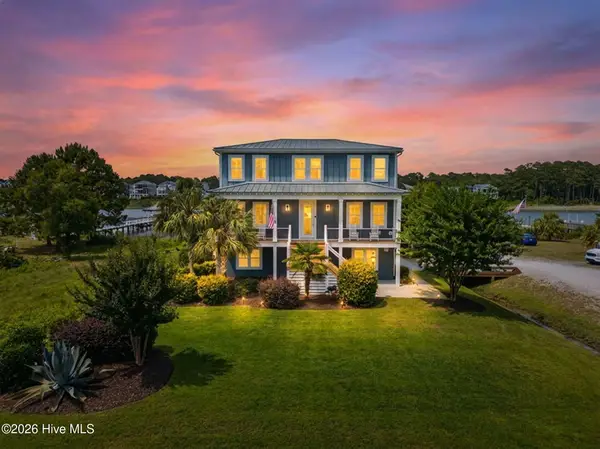 3808 E Yacht Drive, Oak Island, NC 28465