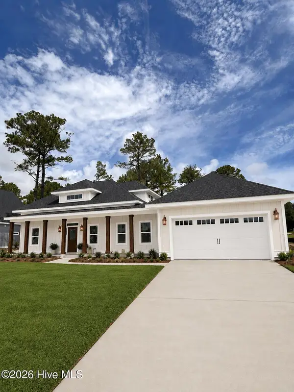 229 Gus Horne Road, Holly Ridge, NC 28445
