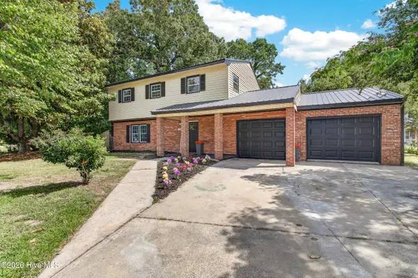 432 Regalwood Drive, Jacksonville, NC 28546