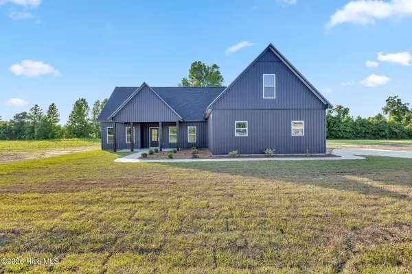 407 Wade Drive, Richlands, NC 28574