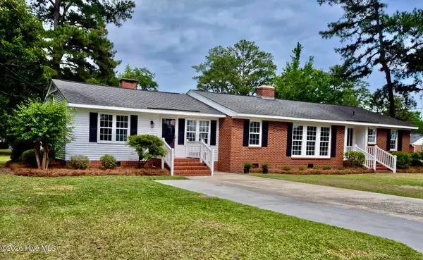 300 N Graham Street, Wallace, NC 28466