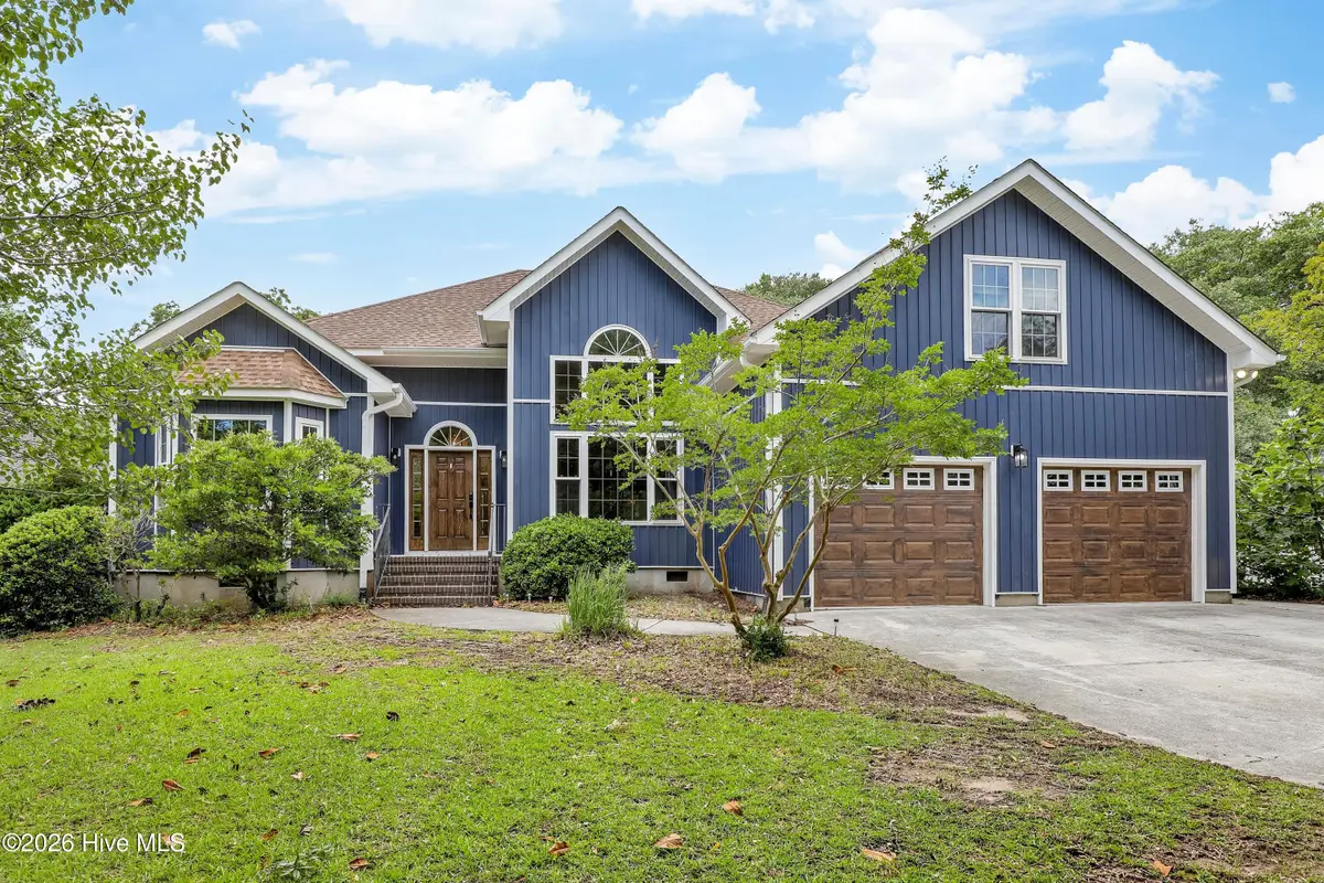 427 Lakeview Drive, Hampstead, NC 28443 - #1
