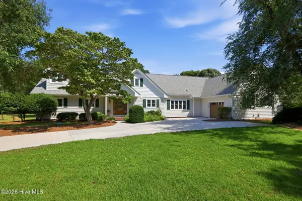 121 Harbour Drive, Hubert, NC 28539