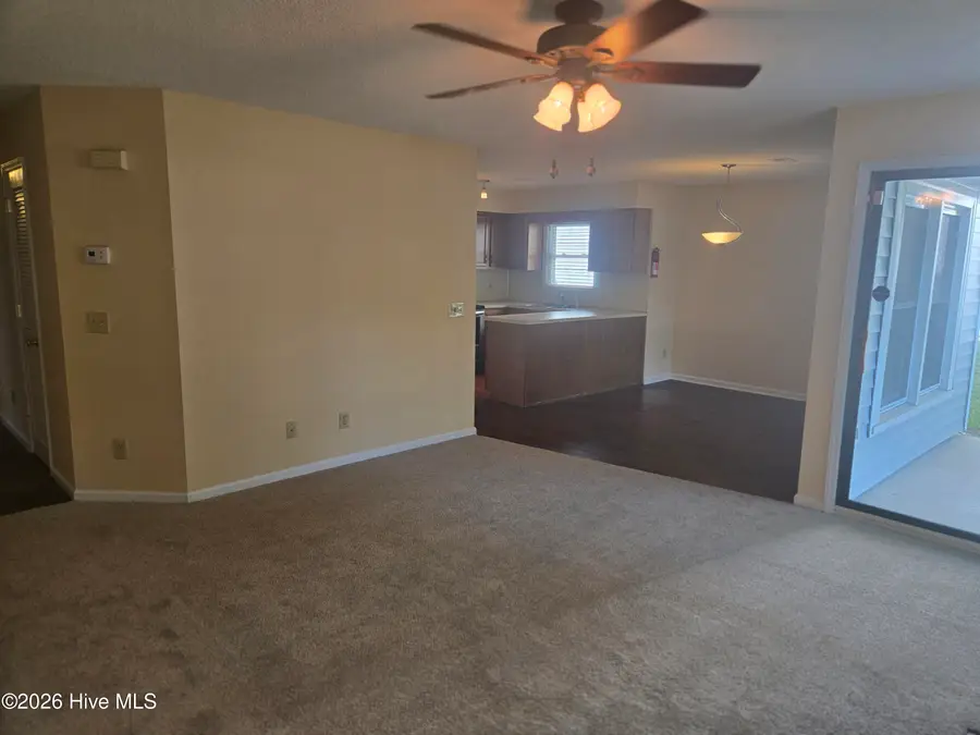 109 W Victoria Court #A, Greenville, NC 27834 - #3