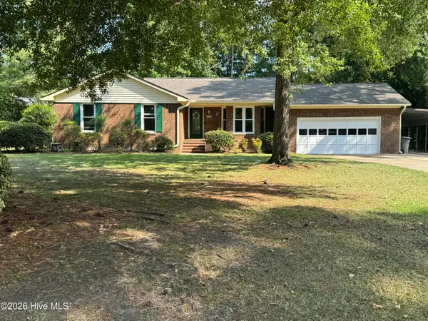 2005 Horse Shoe Bend, Trent Woods, NC 28562