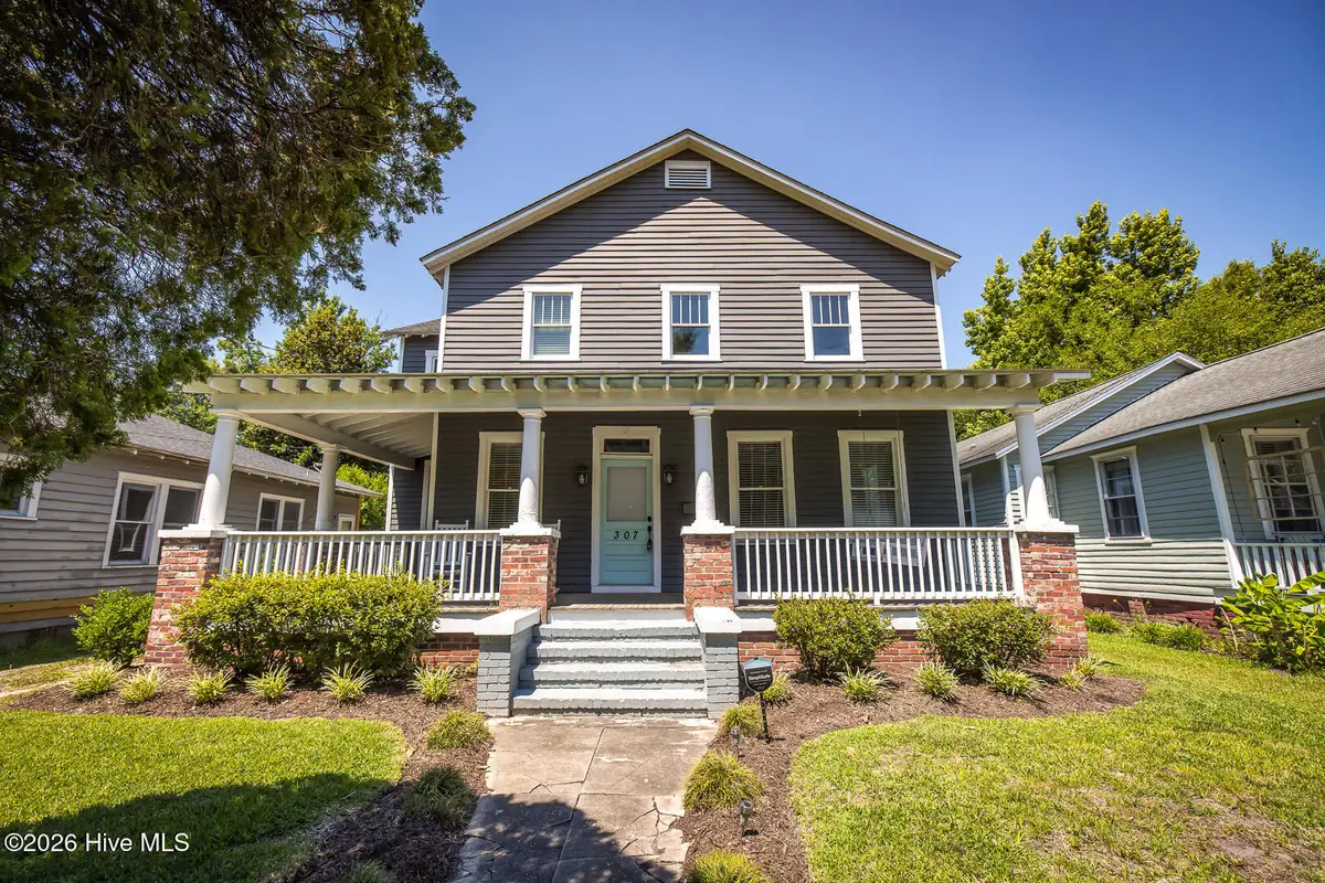 307 N 16th Street, Wilmington, NC 28401 - #1