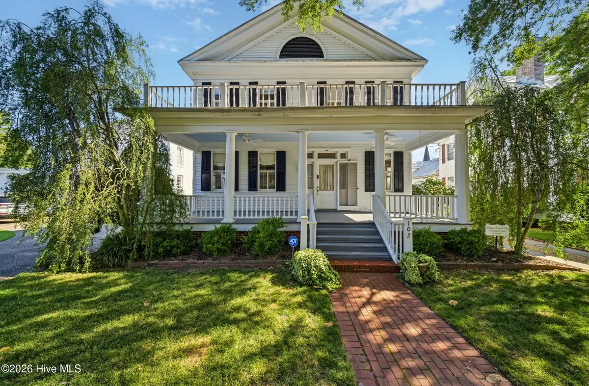 102 W Gale Street, Edenton, NC 27932 - #1