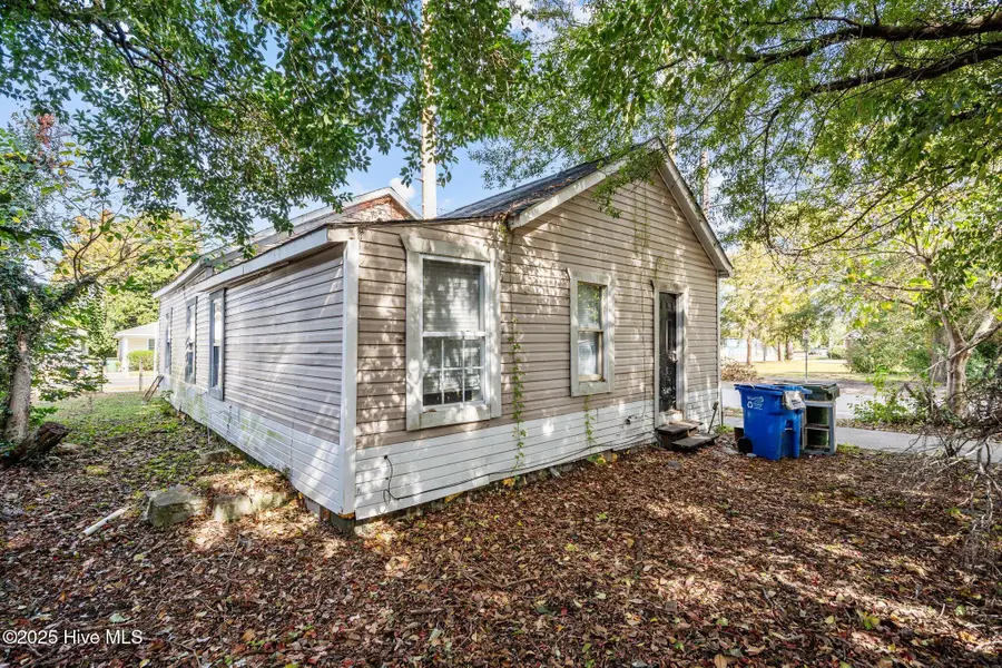 922 Dock Street, Wilmington, NC 28401 - #3