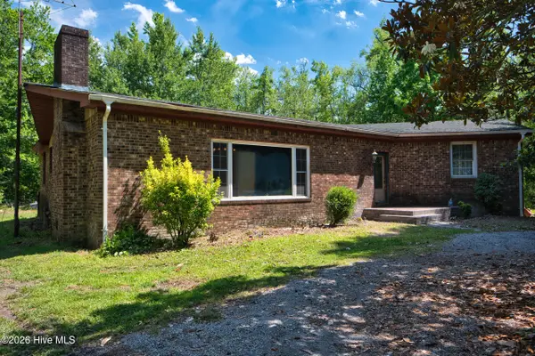 380 Fort Island Road, Eure, NC 27935