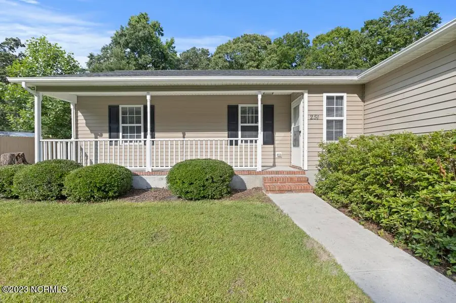 251 S Creek Drive, Jacksonville, NC 28540 - #2